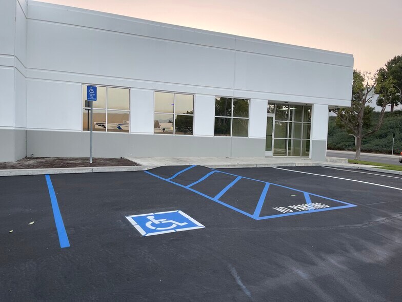 More Photos Of 20712 Civic Center Dr, Lake Forest Warehouse For Lease