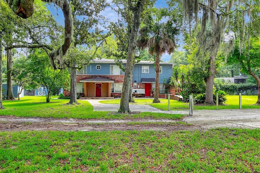 More Photos Of 2325-2353 Spring Park Rd, Jacksonville Apartments For Sale
