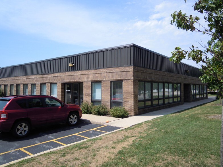 More Photos Of 1131-1149 W 175th St, Homewood Light Distribution For Lease