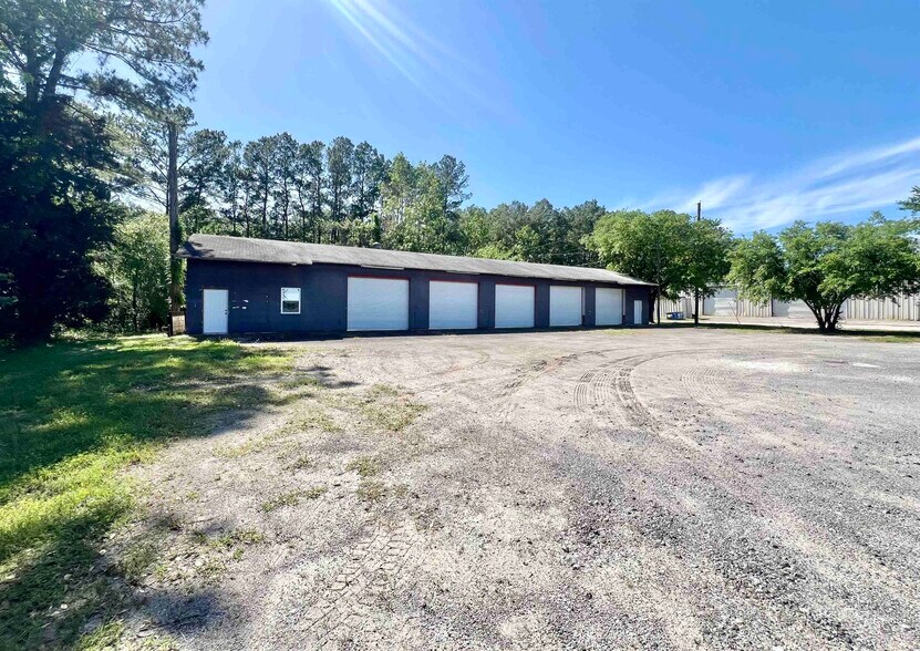 More Photos Of 2636 Highway 69, Lumberton Warehouse For Sale
