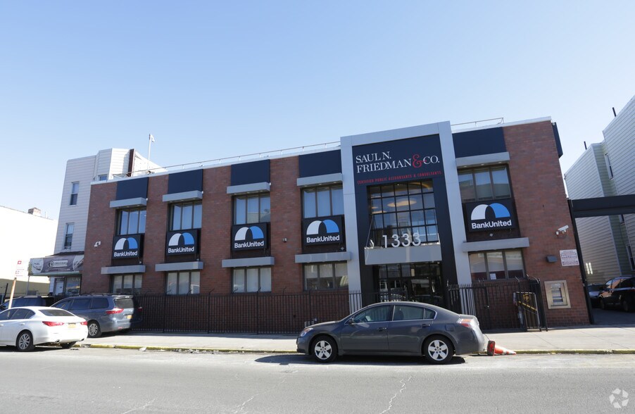 Primary Photo Of 1333 60th St, Brooklyn Office For Lease