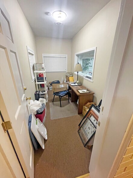 More Photos Of 5512 Godfrey Rd, Godfrey Office For Lease