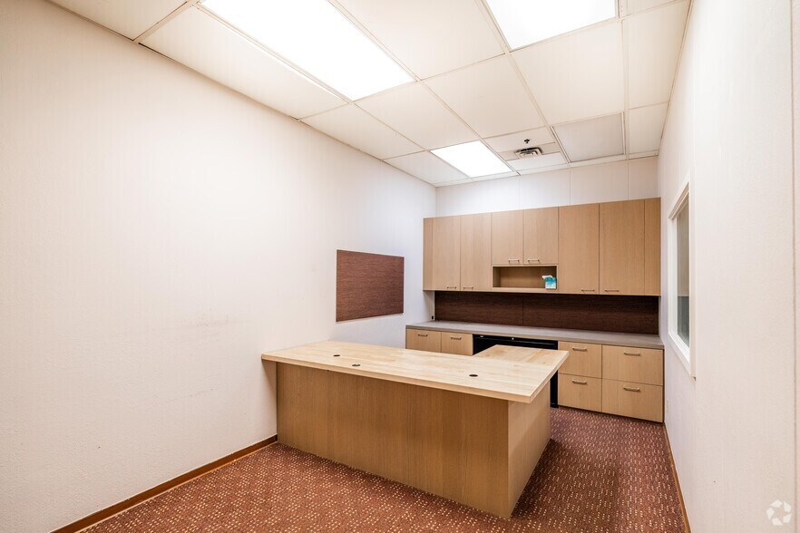 More Photos Of 217 Harbour Way, Richmond Warehouse For Sale