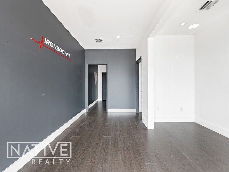 More Photos Of 3061 N Federal Hwy, Fort Lauderdale Storefront For Lease