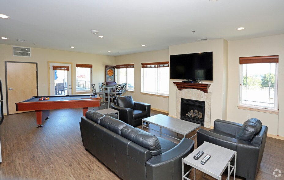 More Photos Of 401 N Washington St, Green Bay Apartments For Lease