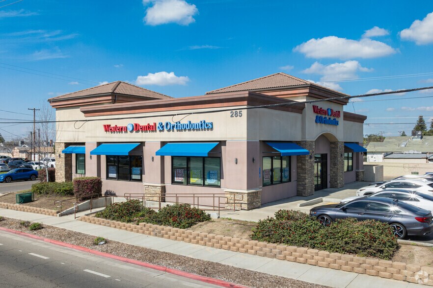 Primary Photo Of 285 W El Monte Way, Dinuba Medical For Sale