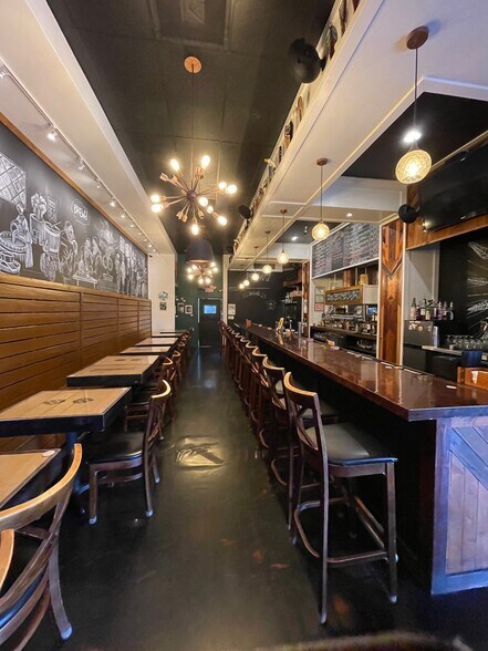 More Photos Of 3441-3449 Waialae Ave, Honolulu Freestanding For Lease