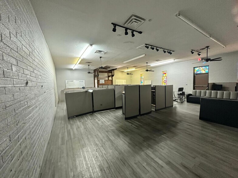 More Photos Of 501 N Center St, Mesa Office For Sale