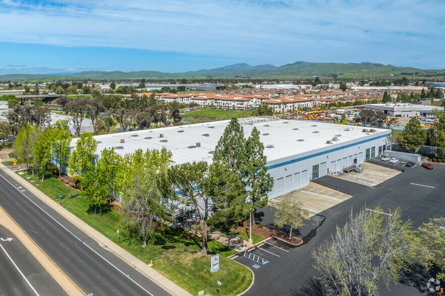 More Photos Of 6474 Patterson Pass Rd, Livermore Warehouse For Lease