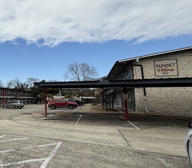 More Photos Of , Austin Multifamily For Sale