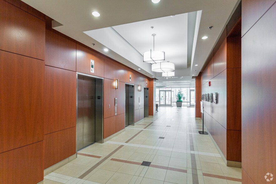 More Photos Of 300 Sentinel Dr, Annapolis Junction Office For Lease