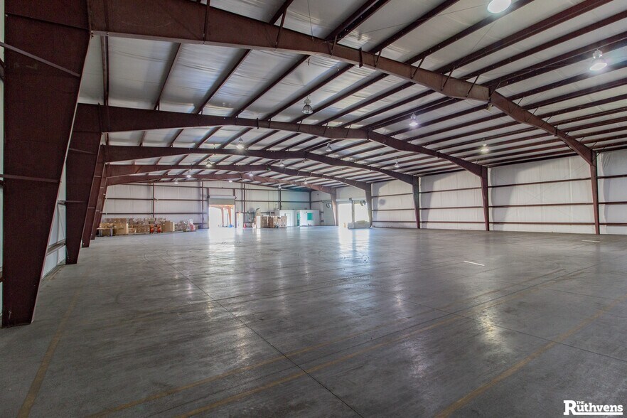 More Photos Of 8400 Lake Trask Rd, Dundee Warehouse For Lease