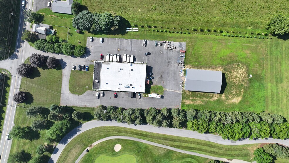 More Photos Of 231 Moorestown Dr, Bath Manufacturing For Sale