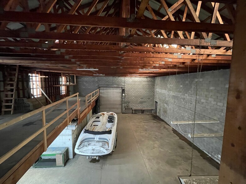 More Photos Of 312 Kanuga Rd, Hendersonville Auto Dealership For Lease