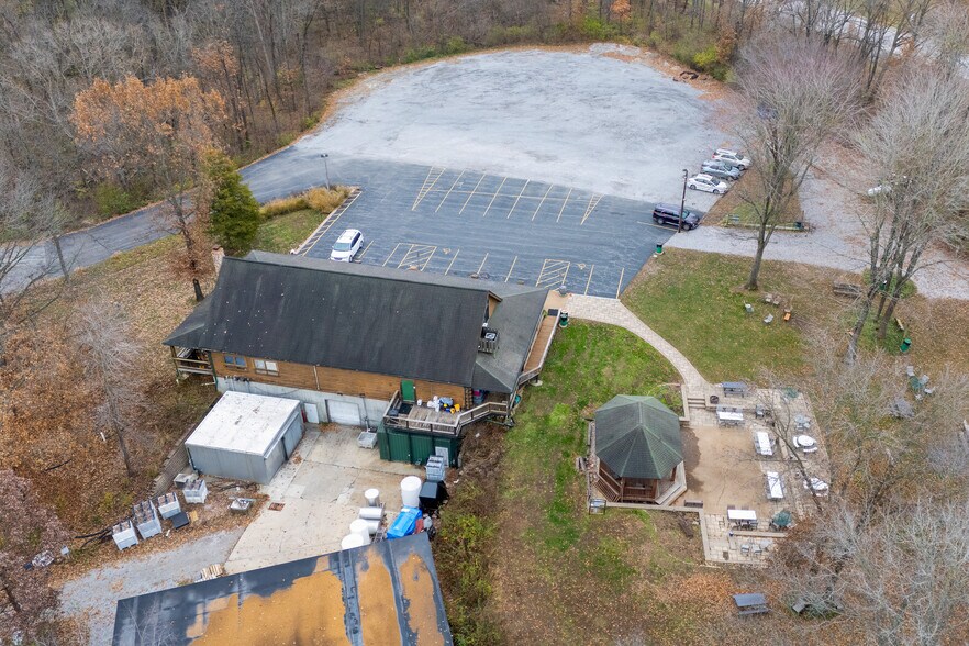 More Photos Of 14931 State Highway 37, Whittington Winery Vineyard For Sale