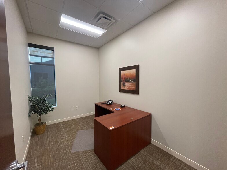 More Photos Of 6827 Camp Bullis Rd, San Antonio Medical For Lease