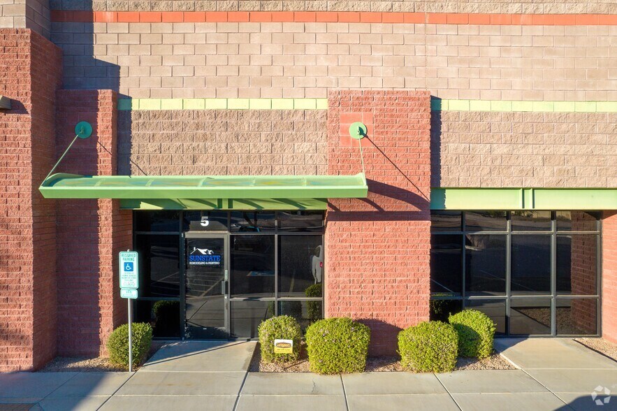 More Photos Of 190 E Corporate Pl, Chandler Warehouse For Lease