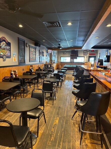 More Photos Of 11935 E Lennon Rd, Lennon Restaurant For Sale