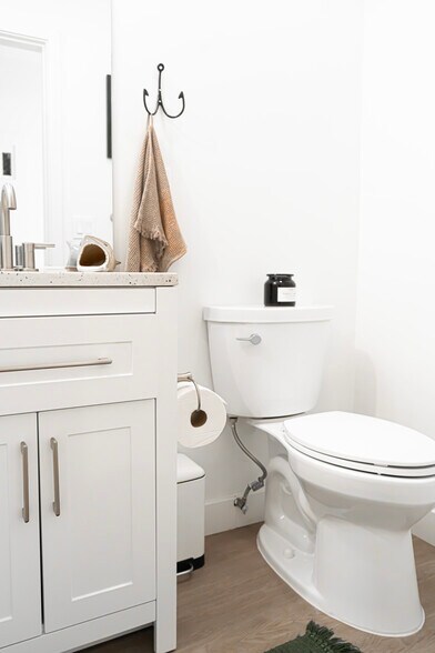 More Photos Of 1401 Olive Ave, Huntington Beach Apartments For Sale