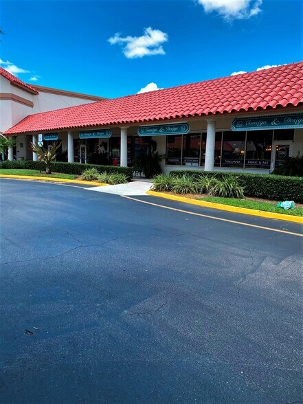 Primary Photo Of 13841 Wellington Trace, Wellington Unknown For Lease