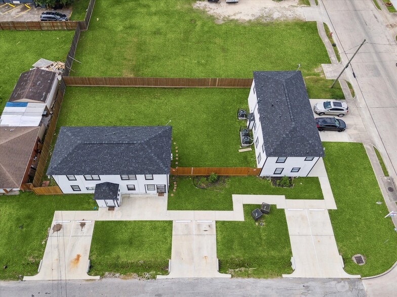 Primary Photo Of 904 Beverly Ave, Pasadena Apartments For Sale