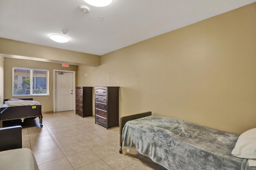 More Photos Of 1722 Madison St, Hollywood Assisted Living For Sale