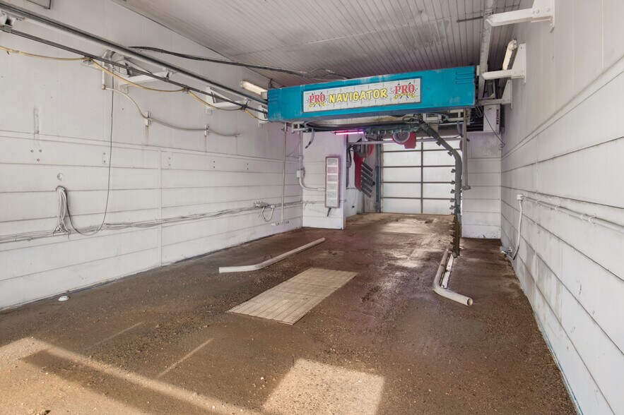 More Photos Of 1730 Mountain City Hwy, Elko Carwash For Sale