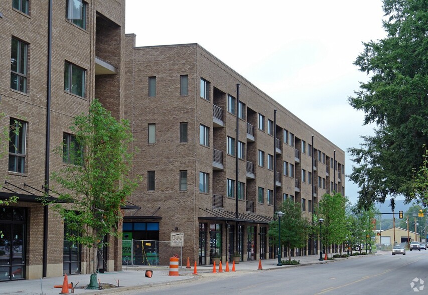 More Photos Of 200 Manufacturers Rd, Chattanooga Apartments For Lease