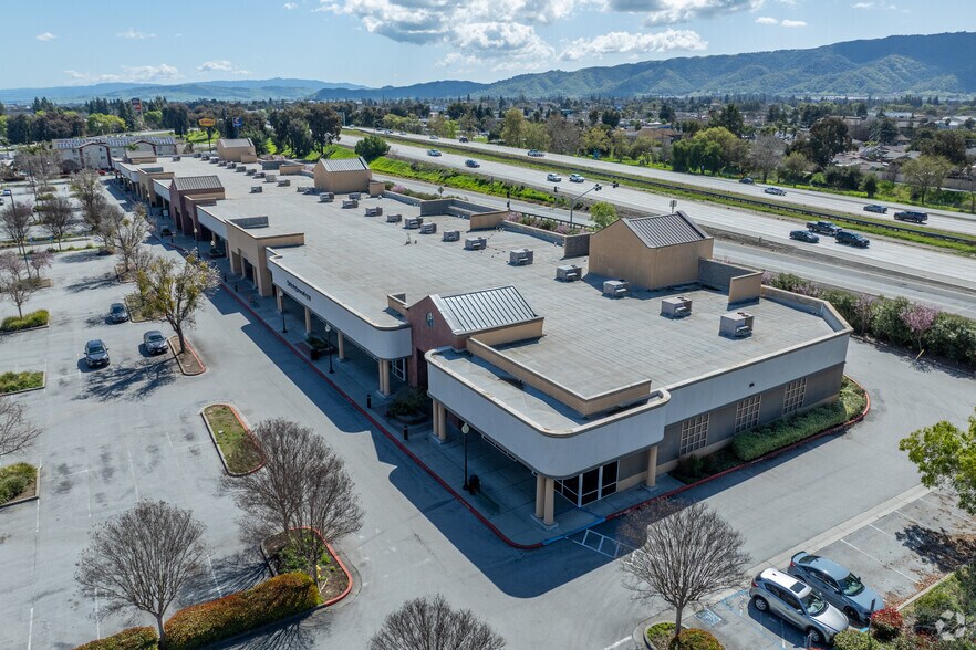 More Photos Of 8555 San Ysidro Ave, Gilroy Freestanding For Lease