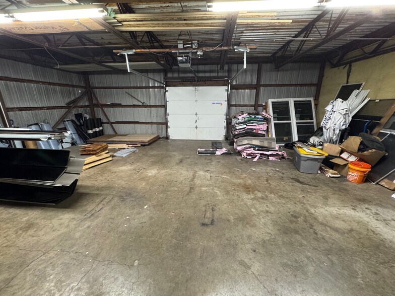 More Photos Of 8100 E 40 Hwy, Kansas City Warehouse For Sale