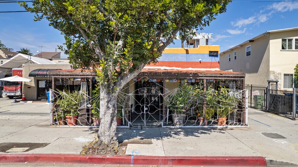 Primary Photo Of 10853-10855 Venice Blvd, Los Angeles Freestanding For Sale