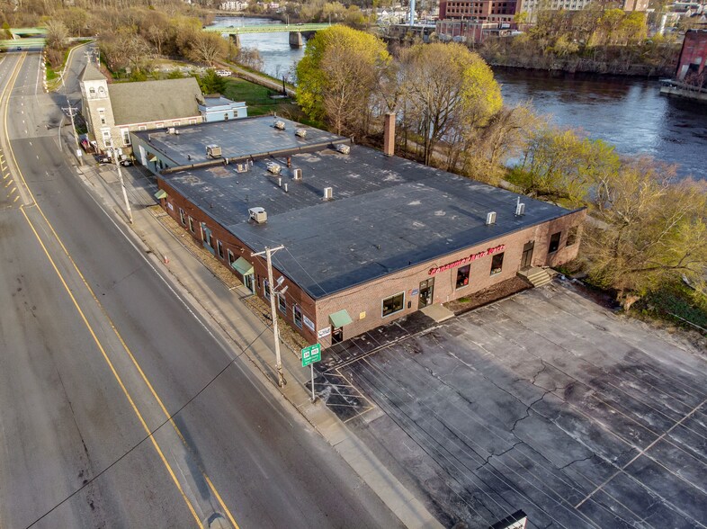 More Photos Of 31 1st St, Lowell Warehouse For Lease