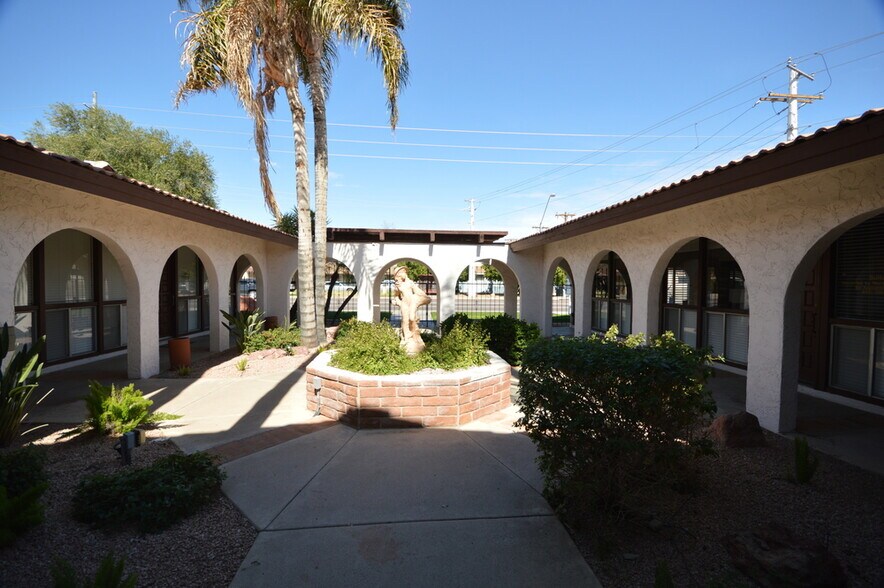 More Photos Of 761 E University Dr, Mesa Office Residential For Lease