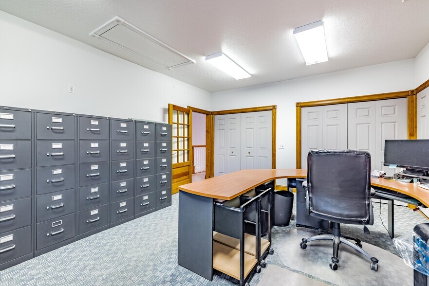 More Photos Of 769 Silver Street, Agawam Warehouse For Sale