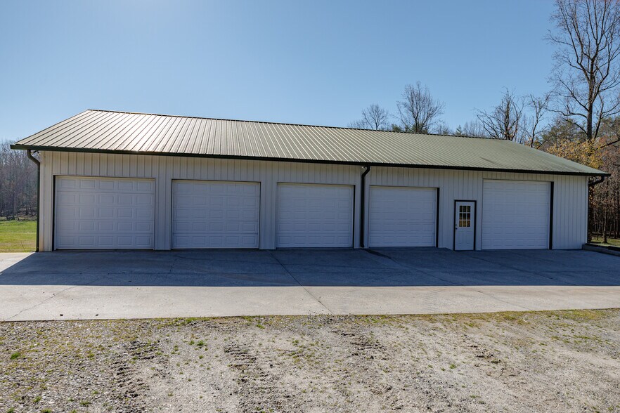 More Photos Of 2320 Hardman Rd, Clarkesville Land For Sale