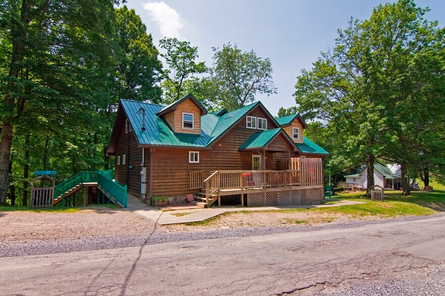 More Photos Of 211 Oscar White rd, Lansing Land For Sale