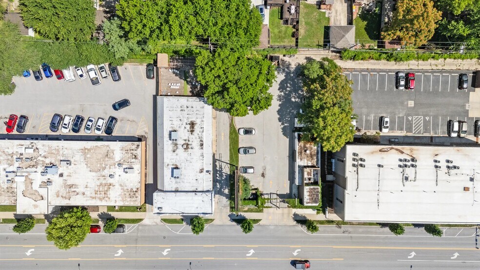 More Photos Of , Kansas City General Retail For Sale