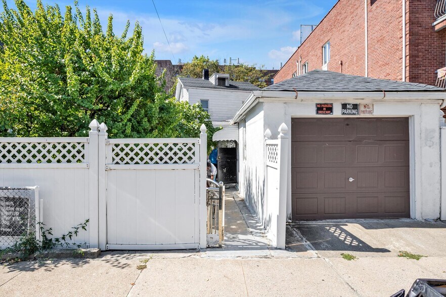 More Photos Of 1163 Sheepshead Bay Rd, Brooklyn Multifamily For Sale