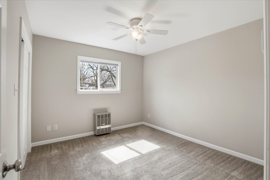 More Photos Of 115 S 24th St, Camp Hill Multifamily For Sale