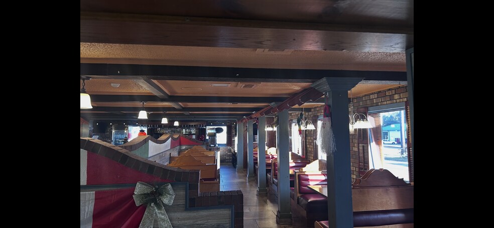 More Photos Of 1410 N 31st Ave, Hattiesburg Restaurant For Lease