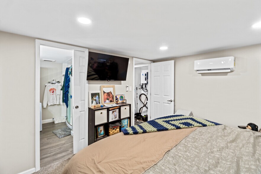 More Photos Of 217 W 28th St, Buena Vista Apartments For Sale