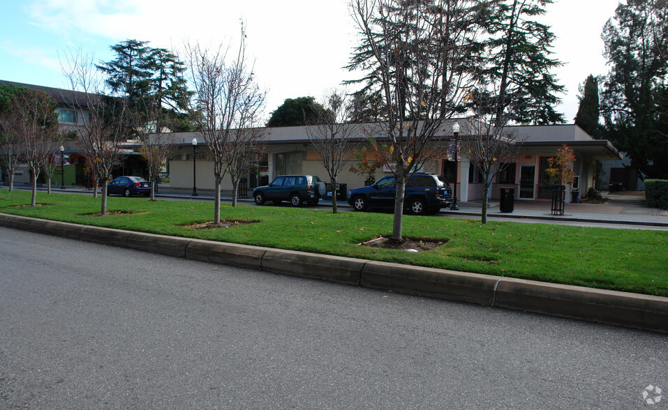 Primary Photo Of 421-475 Castro St, Mountain View Medical For Lease