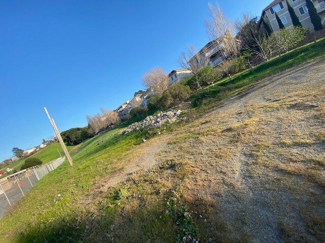 More Photos Of 3900 Hillcrest Rd, El Sobrante Land For Sale