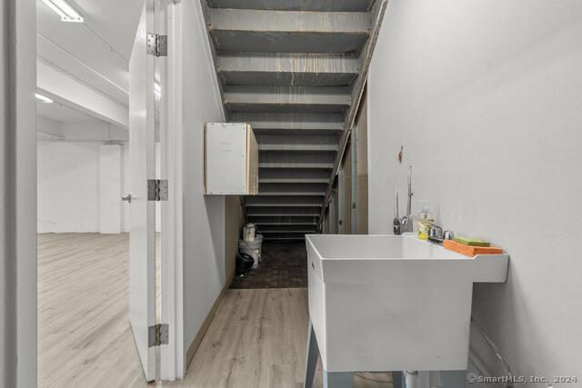 More Photos Of 23 Ryan St, Stamford Flex For Sale