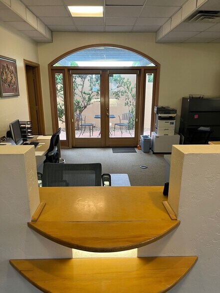 More Photos Of 7510 E Angus Dr, Scottsdale Medical For Sale