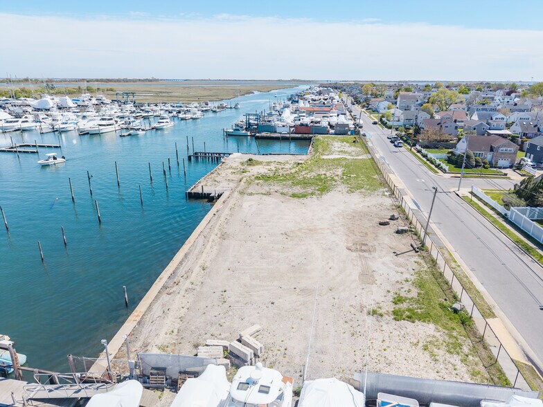 More Photos Of 55 Hudson Ave, Freeport Land For Sale
