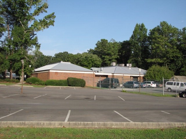 More Photos Of 2738 Underwood Rd NE, Dalton Daycare Center For Sale