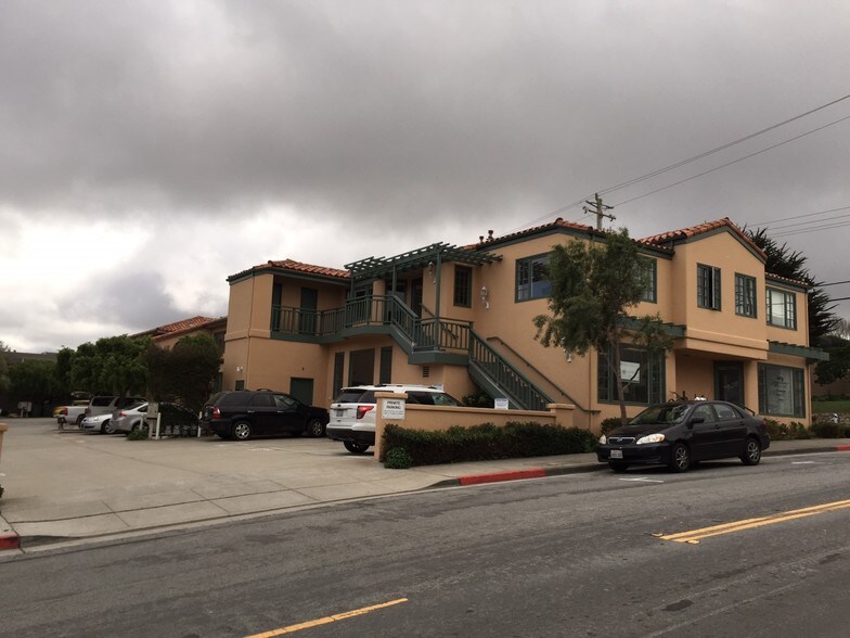 More Photos Of 380-398 Foam St, Monterey Office For Lease