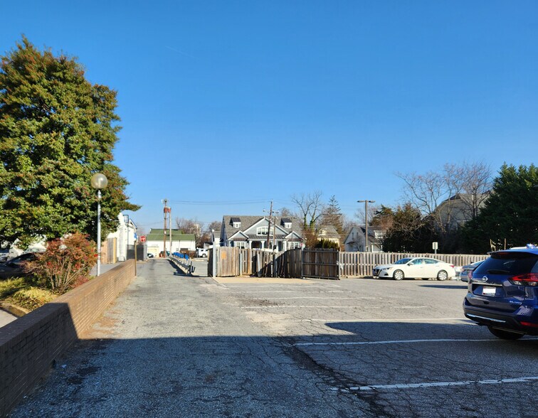 More Photos Of 4707-4711 Chase Ave, Bethesda Freestanding For Sale