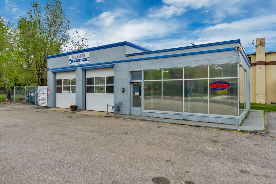 More Photos Of 3707 Quincy Ave, Ogden Auto Repair For Sale